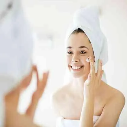 Humectants for moisture retention in personal care products